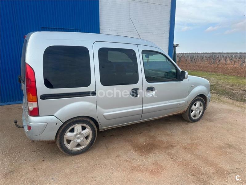 RENAULT Kangoo