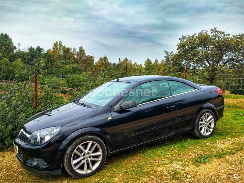 OPEL Astra Twin Top 1.9 CDTi Cosmo