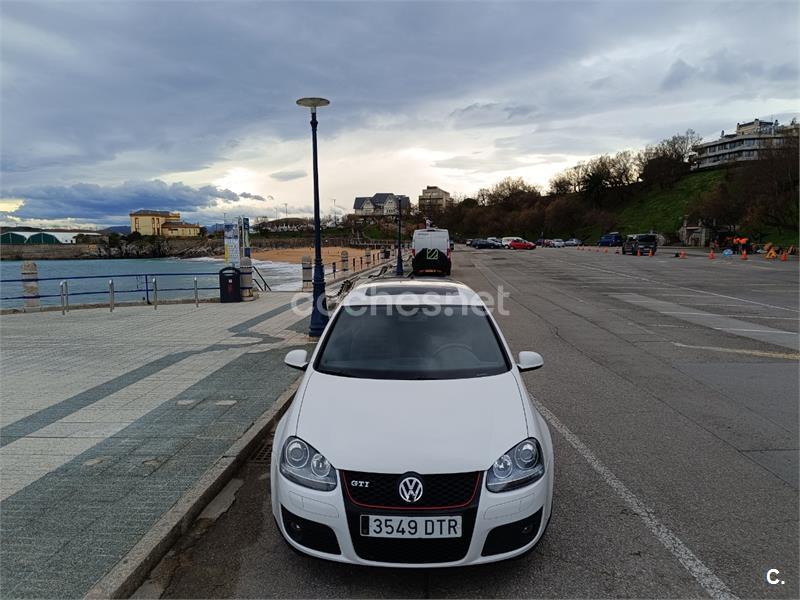 VOLKSWAGEN Golf 2.0 T FSI GTI