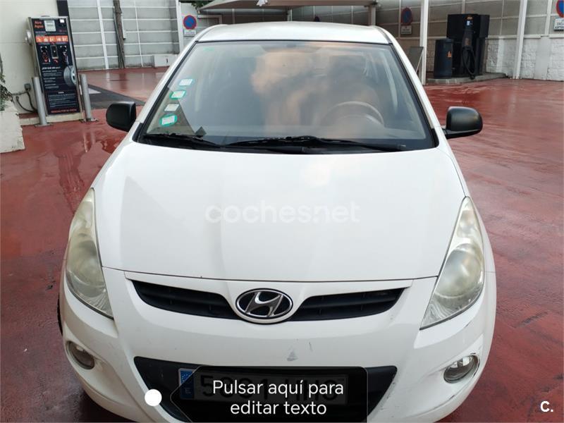 HYUNDAI i20 i20 1.4 CRDI GL PBT Comfort AA ESP