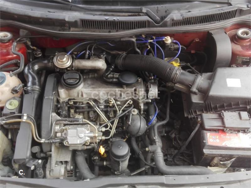 VOLKSWAGEN Golf 1.9 TDI CONCEPTLINE