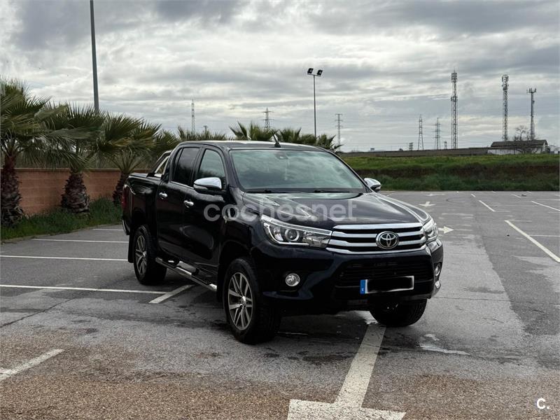 TOYOTA Hilux 2.4 D4D Cabina Doble VXL AT