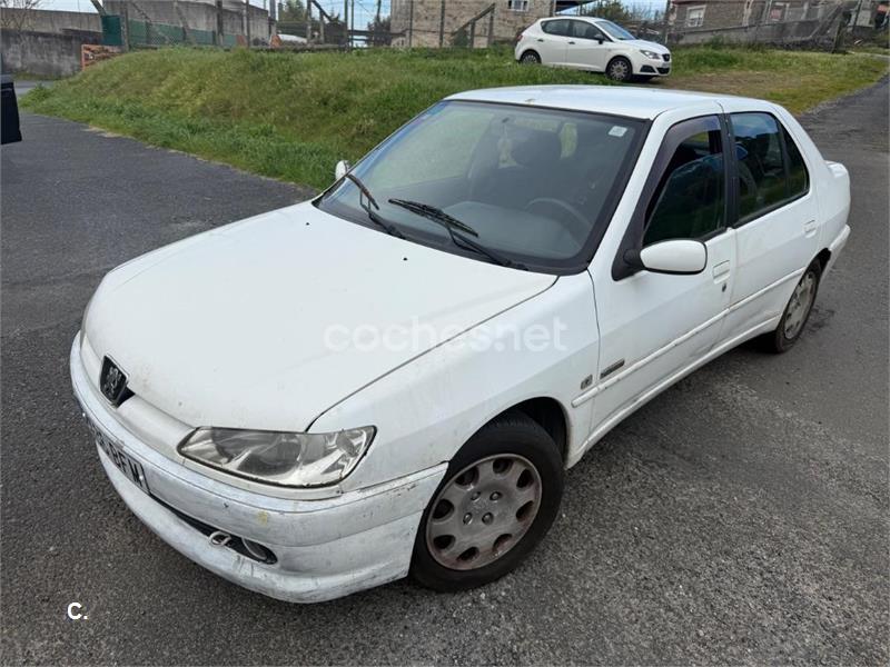 PEUGEOT 306