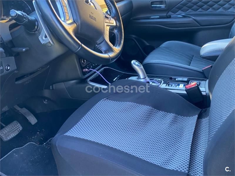 MITSUBISHI Outlander 2.4 PHEV Kaiteki Auto 4WD