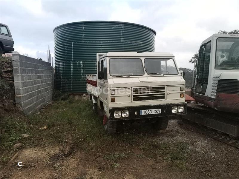 LAND-ROVER Defender