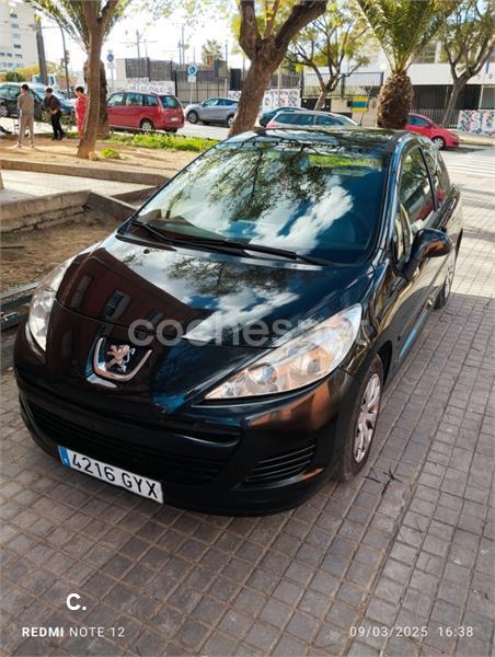 PEUGEOT 207 Confort 1.4 HDI 70