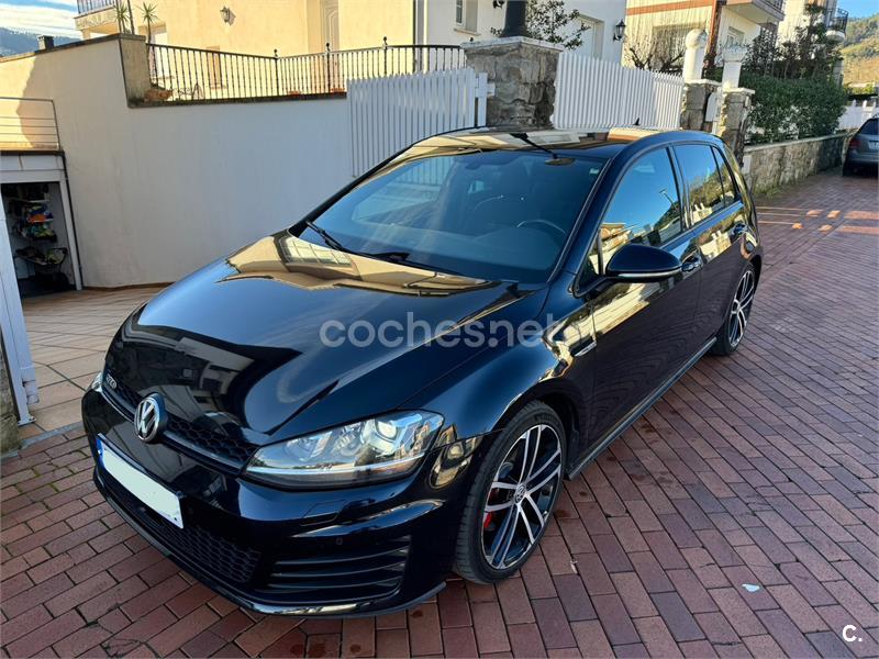 VOLKSWAGEN Golf GTD 2.0 TDI DSG BMT