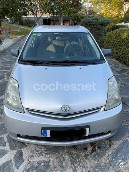 TOYOTA Prius 1.5 VVTi SOL HSD