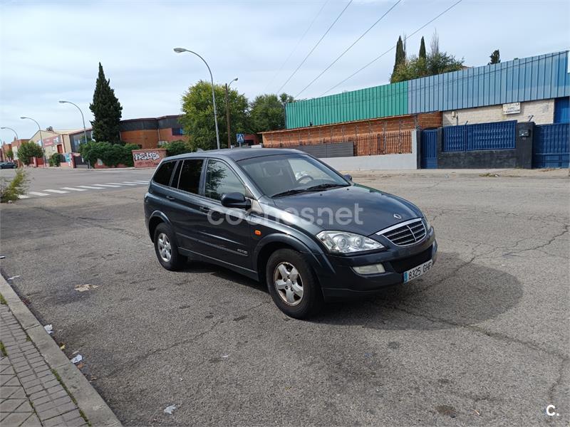 SSANGYONG Kyron 200Xdi Profesional