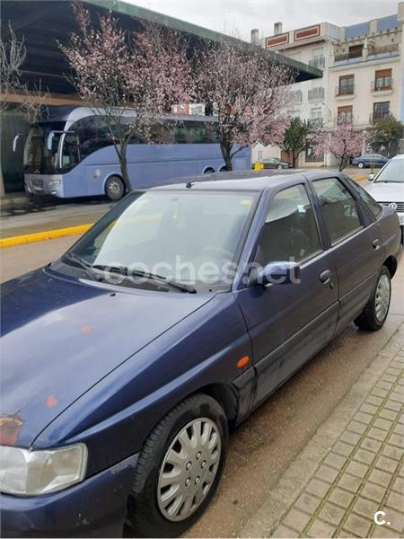 FORD Escort