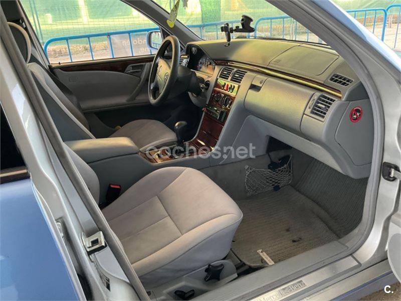 MERCEDES-BENZ Clase E E 270 CDI AVANTGARDE