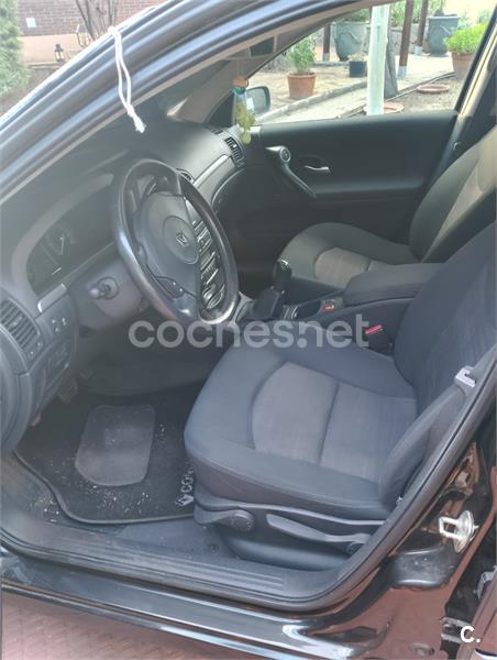 RENAULT Laguna Confort Authentique 1.6 16V E4