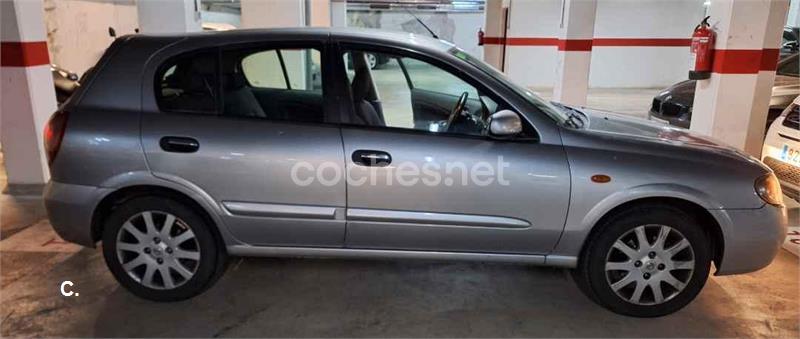 NISSAN Almera