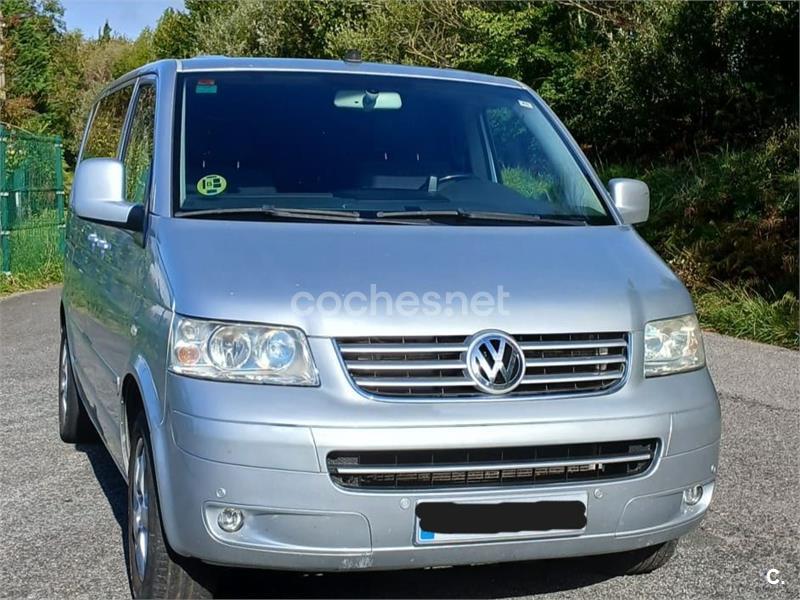VOLKSWAGEN Multivan 2.5TDI 4MOTION HIGHLINE