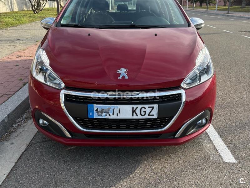 PEUGEOT 208 ALLURE 1.2L PureTech