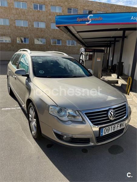 VOLKSWAGEN Passat Variant 2.0 TDI Trendline