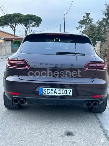 PORSCHE Macan Turbo