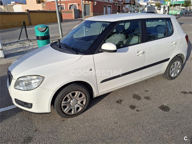 SKODA Fabia 1.2 Spirit