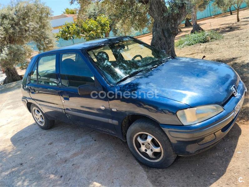 PEUGEOT 106