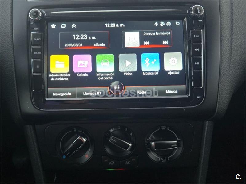 VOLKSWAGEN Polo 1.4 TSI ACT Tech BlueGT