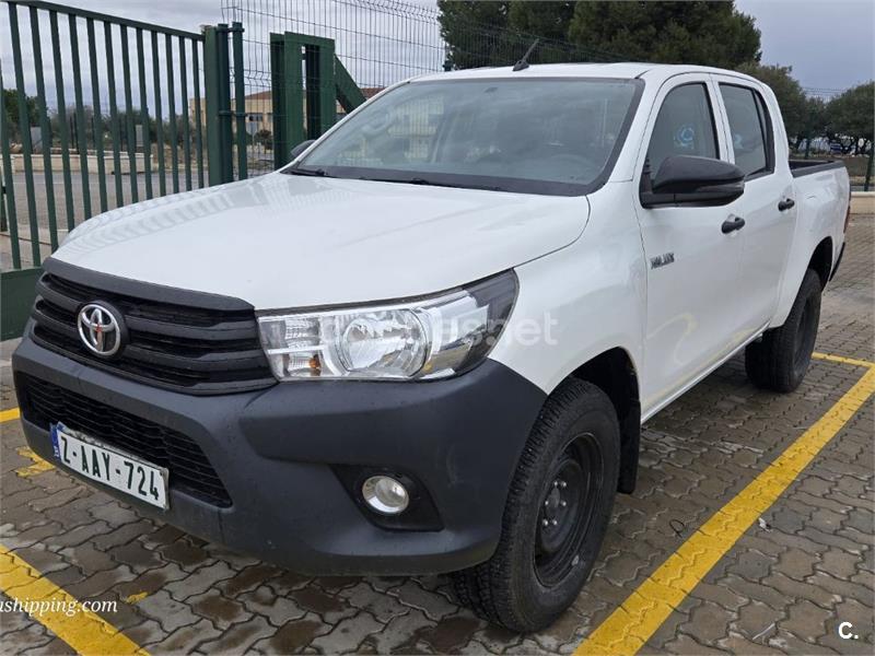 TOYOTA Hilux 2.4 D4D Cabina Doble Legend AT