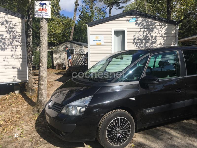 RENAULT Grand Espace PRIVILEGE 2.2 dCi 16v