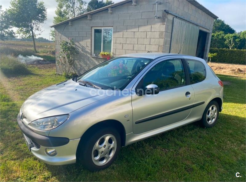 PEUGEOT 206 XS 75