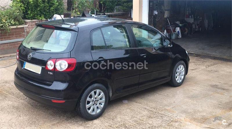 VOLKSWAGEN Golf Plus