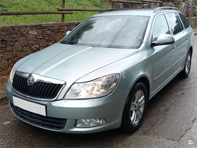 SKODA Octavia Combi 1.2 TSI Ambition