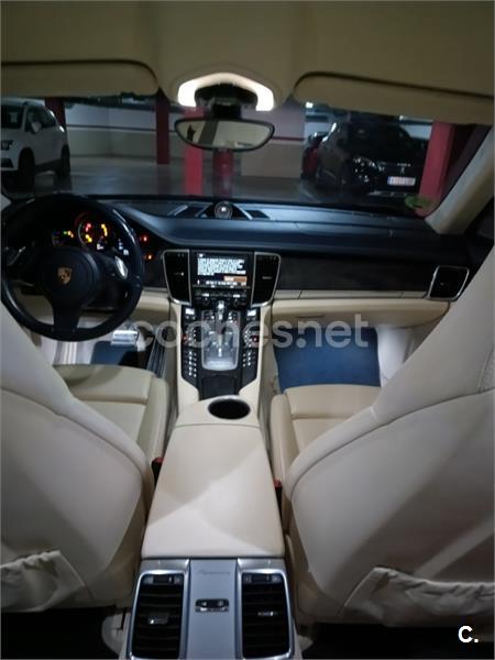 PORSCHE Panamera 4.8 Turbo