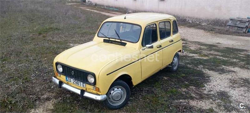 RENAULT R4