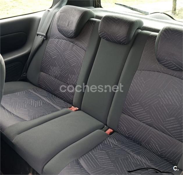 RENAULT Clio Expression 1.4 16V