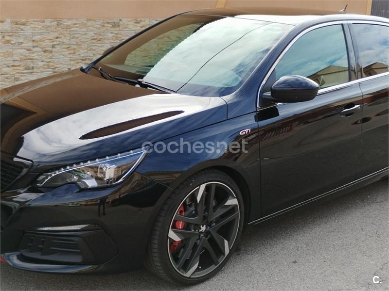 PEUGEOT 308 GTi by Peugeot Sport