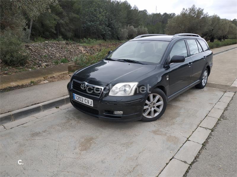 TOYOTA Avensis 2.0 D4D EXECUTIVE