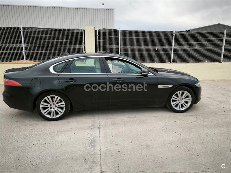 JAGUAR XF 2.0D Portfolio Auto