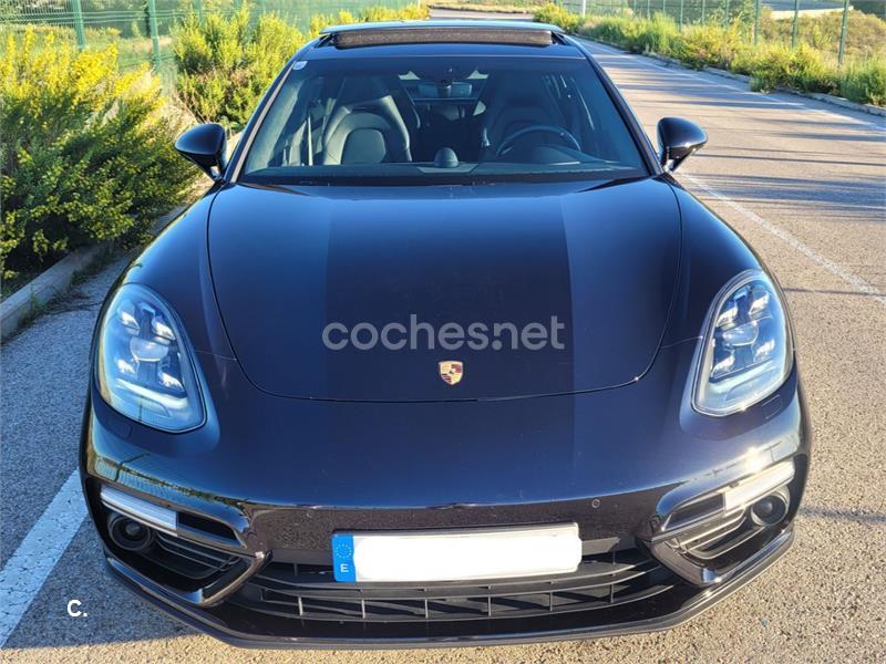 PORSCHE Panamera Turbo