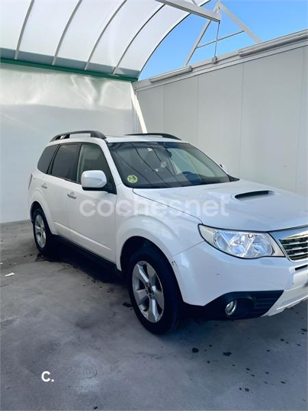 SUBARU Forester 2.0 TD XS Limited Plus Navegador