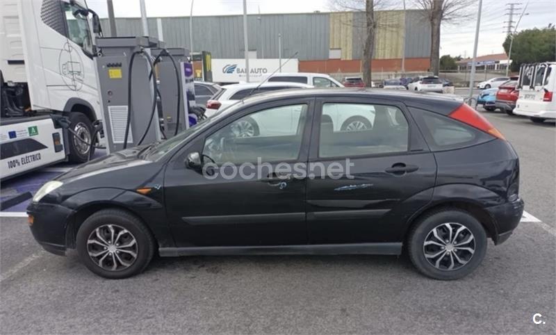 FORD Focus 1.6 TREND