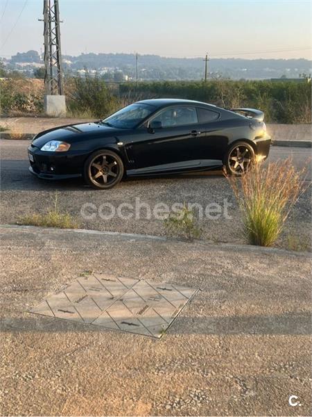 HYUNDAI Coupe