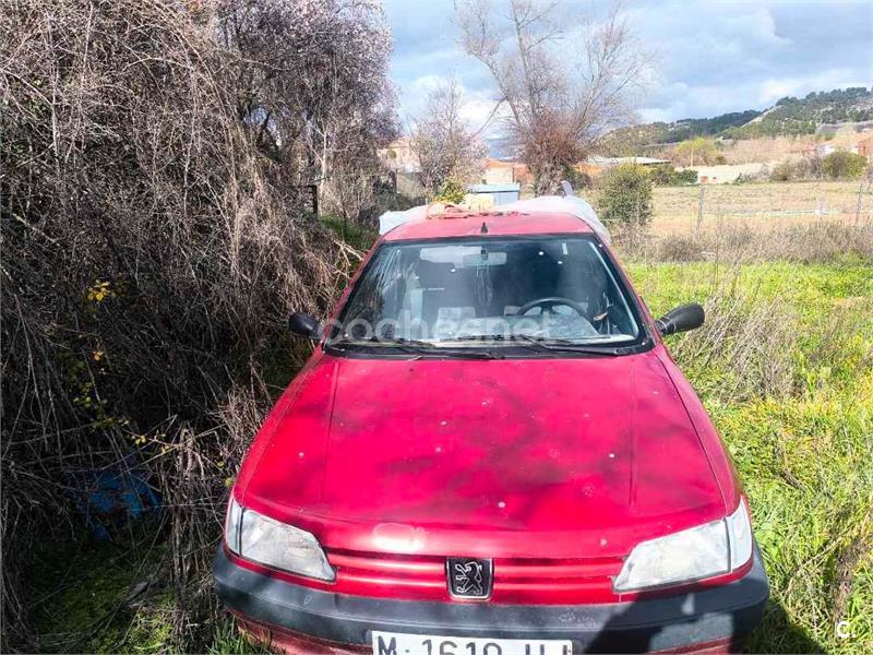 PEUGEOT 306