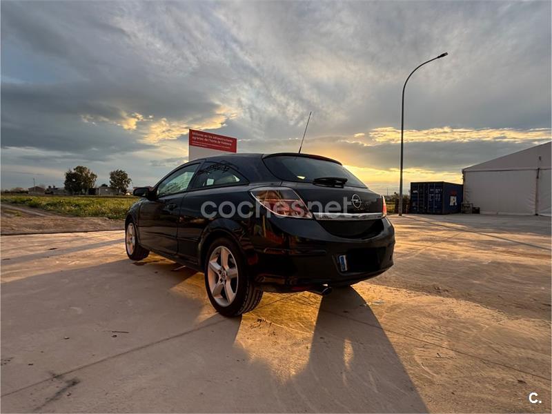 OPEL Astra GTC 1.9 CDTi 120 CV Sport
