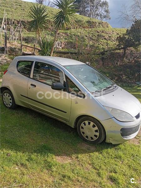 MITSUBISHI Colt