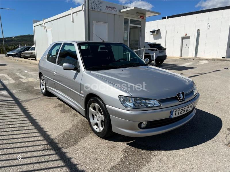 PEUGEOT 306