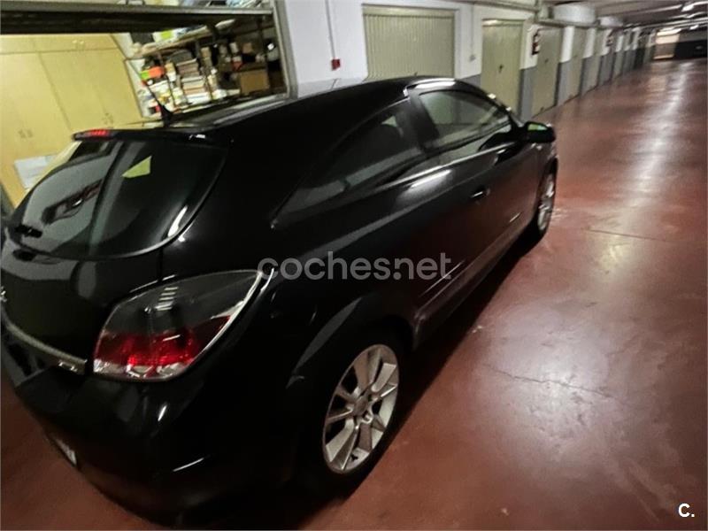OPEL Astra GTC 1.8 16v Sport