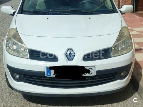 RENAULT Clio Confort Dynamique 1.5DCI85