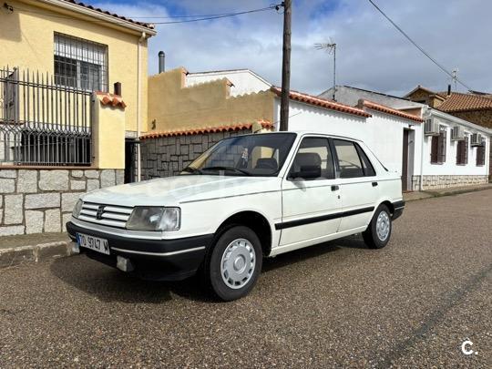 PEUGEOT 309