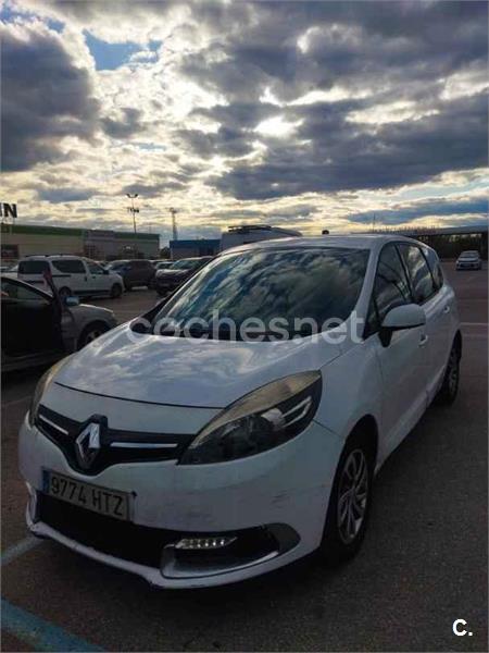 RENAULT Grand Scenic