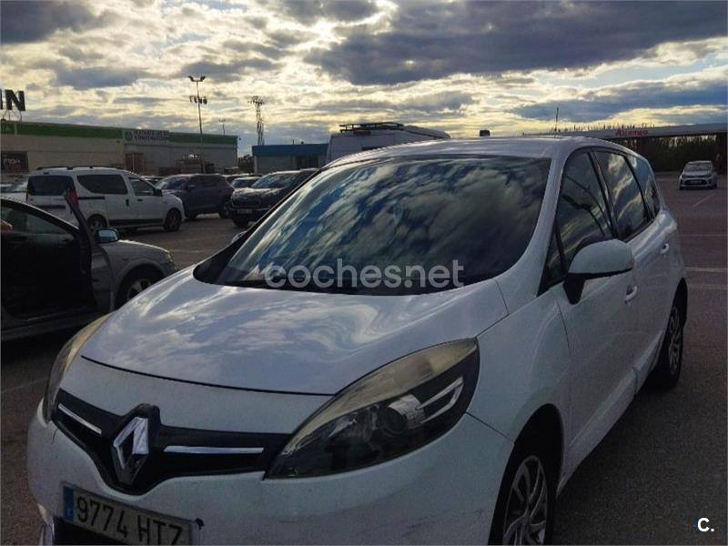 RENAULT Grand Scenic Dynamique Energy dCi 110 eco2