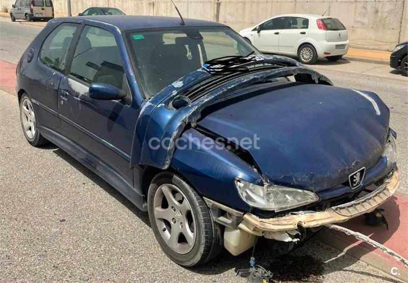 PEUGEOT 306