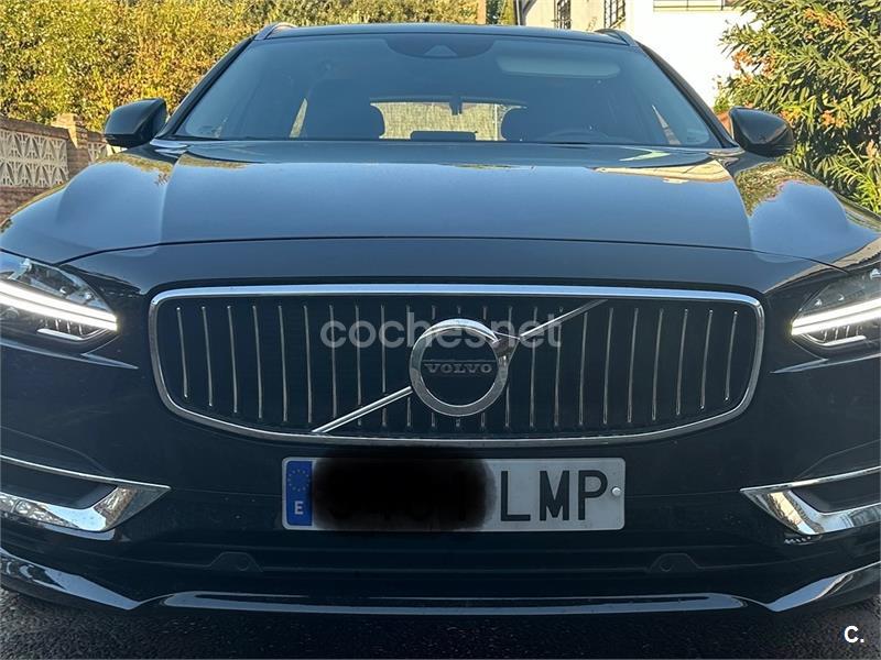 VOLVO V90 2.0 D4 Momentum Auto